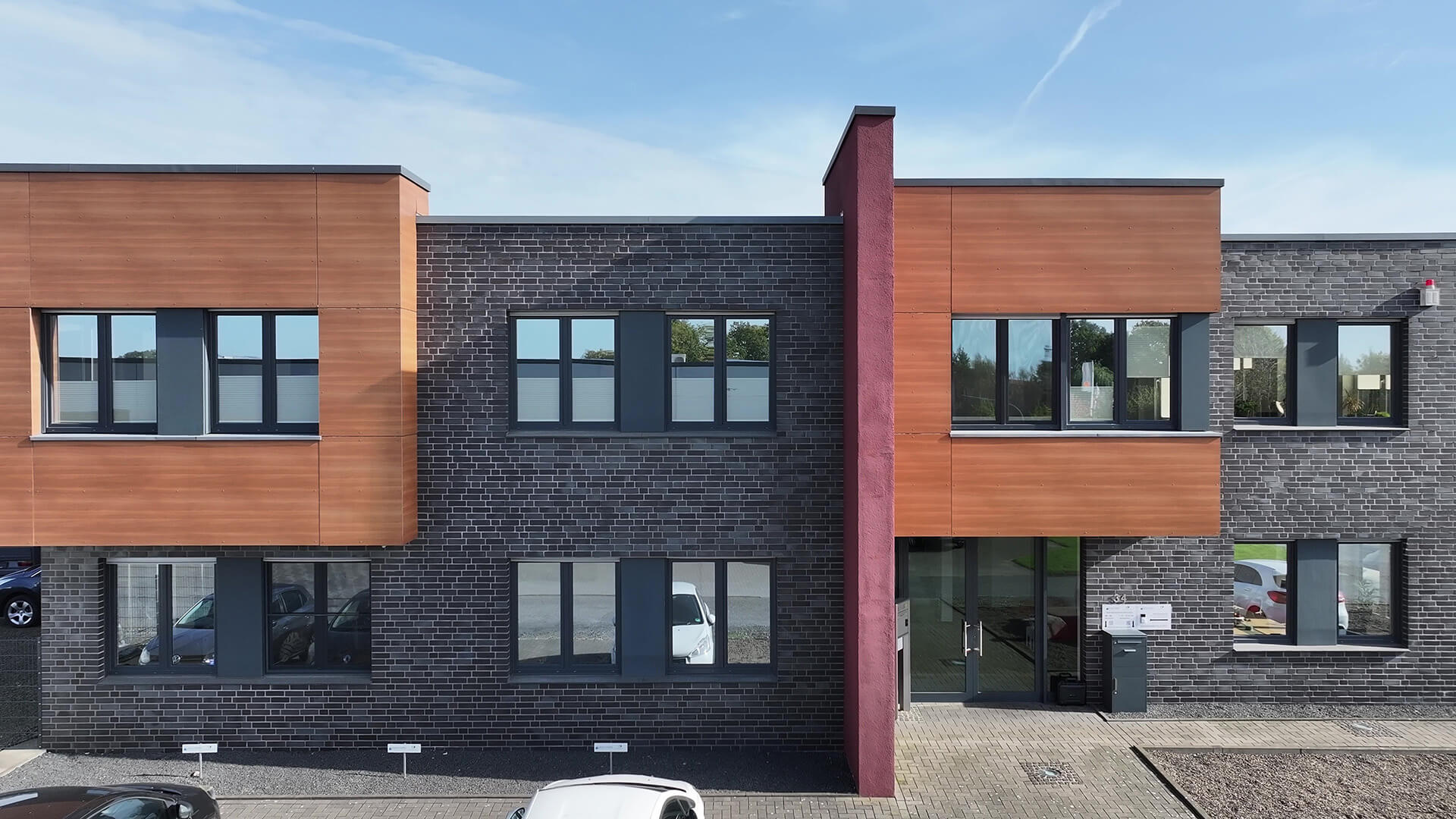 pure media solutions – Frontsicht